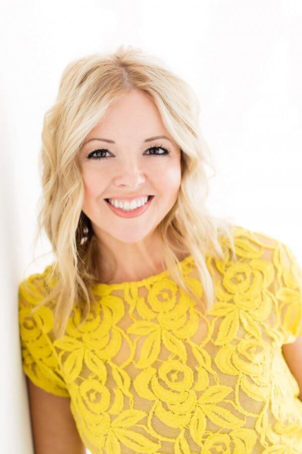 Military Spouse Simplifies Life for Others, One Hairstyle at a Time - Stephanie Cleck, Concihairge
