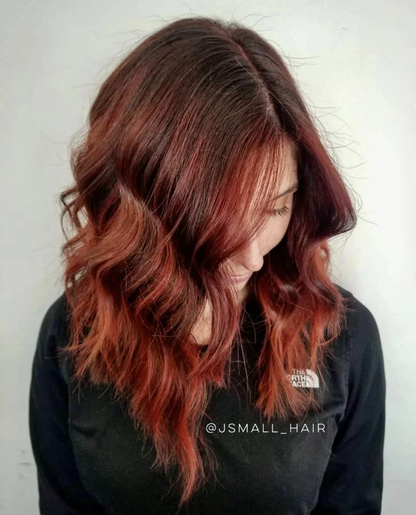 Asymmetrical haircut for round faces