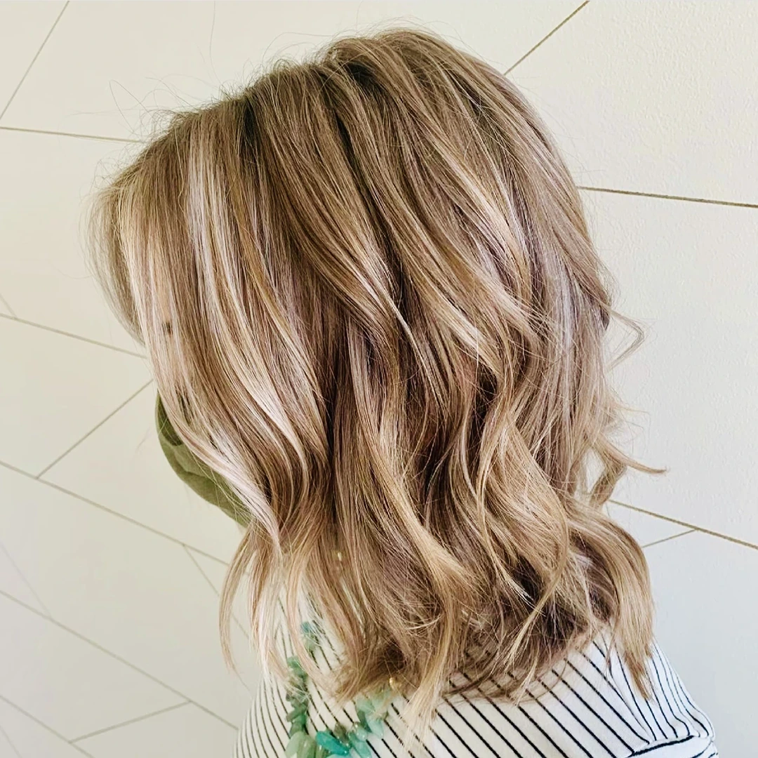 Traditional highlights with low-lights on blonde hair