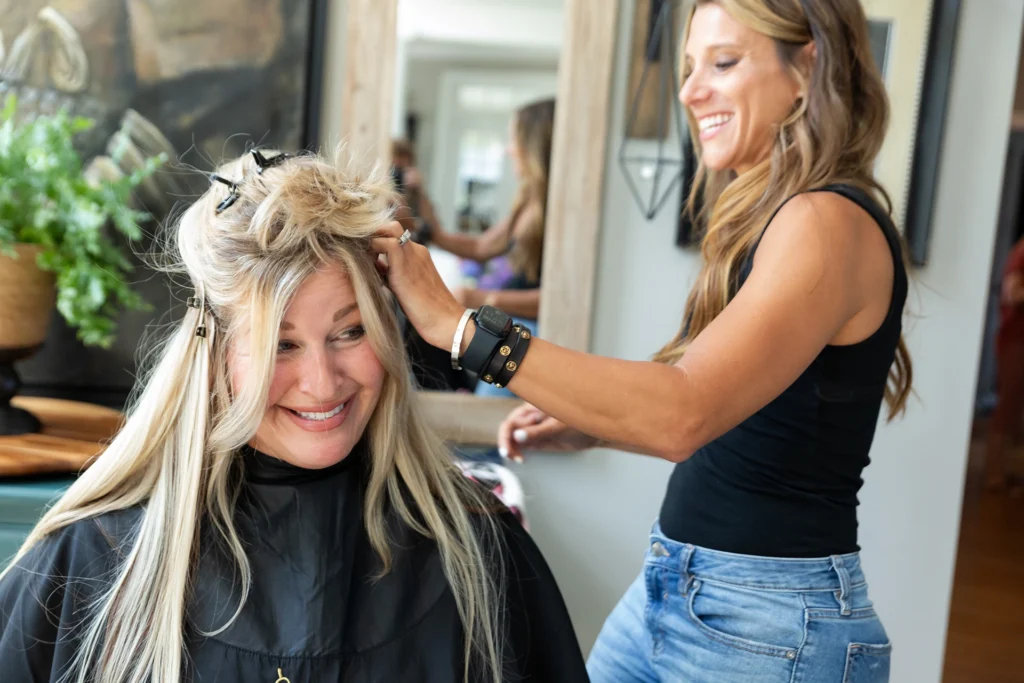 Hair Extensions Guide for Women - Jenna Messerschmidt, Hair Extension Specialist