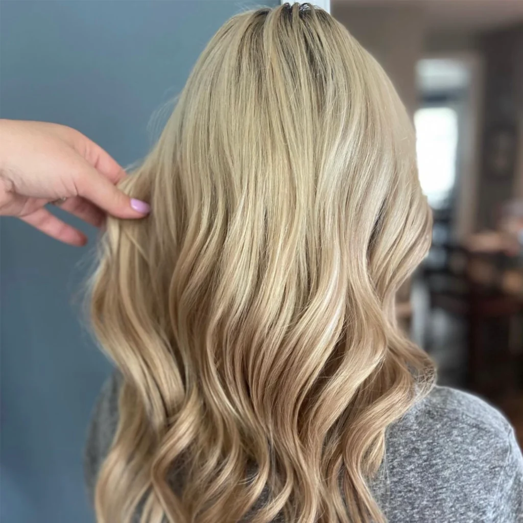 Private Hair Extensions Specialist Along the Main Line - Corissa Benn - Blonding Techniques